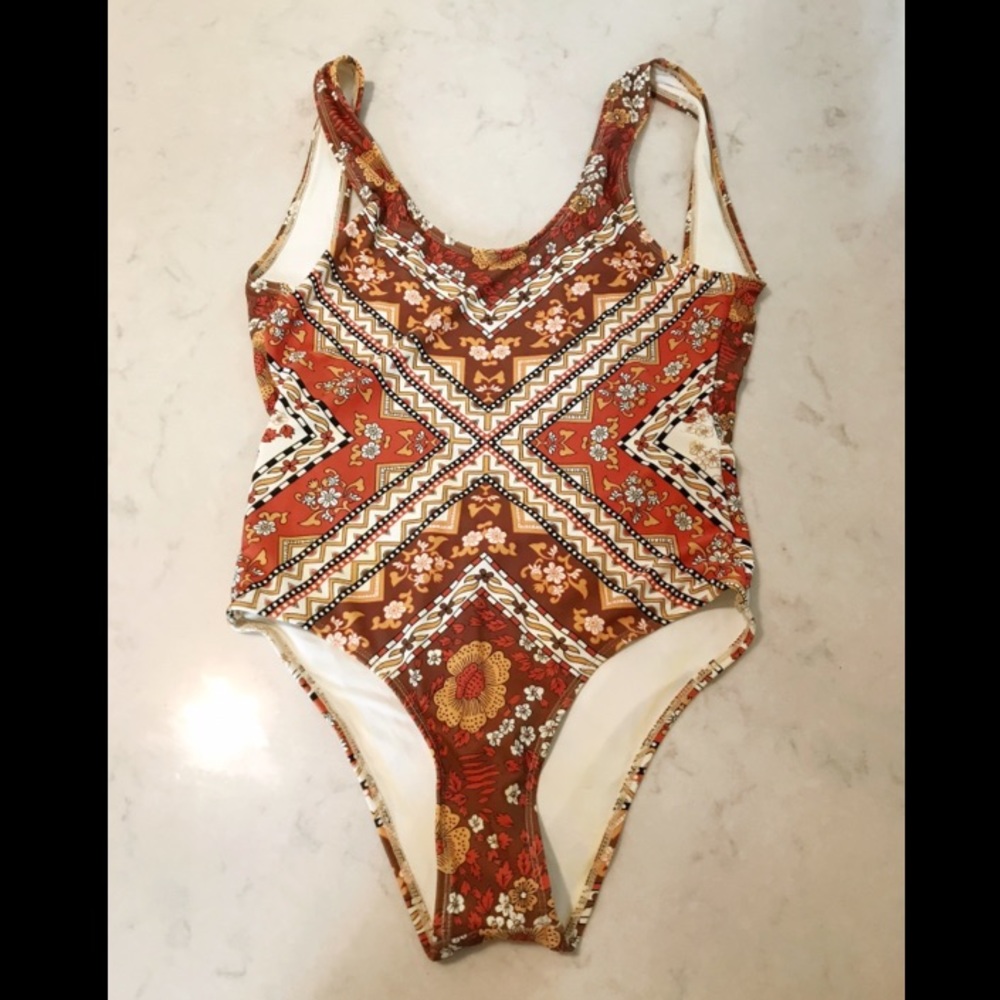 Arnhem Clothing One Piece swim suit - Picture 1 of 6